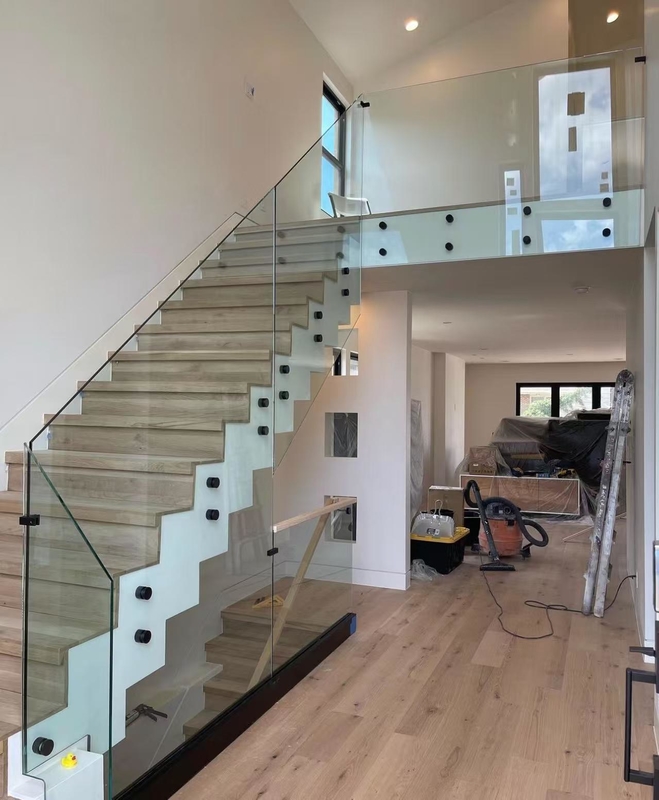 Barandillas de vidrio piscina cercas puertas de ducha balaustrada divisoria curva Sgp laminado resistente a balas esmaltado vidrio teñido con patrones