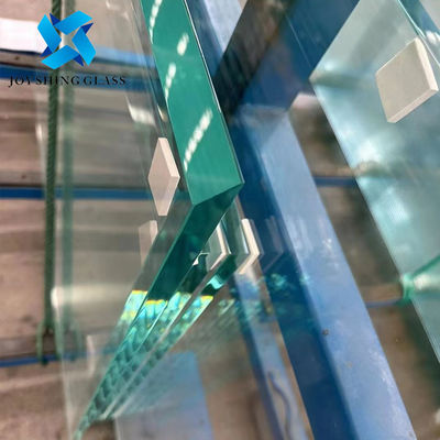Forma de balaustrada de vidrio endurecido de 12 mm extra transparente
